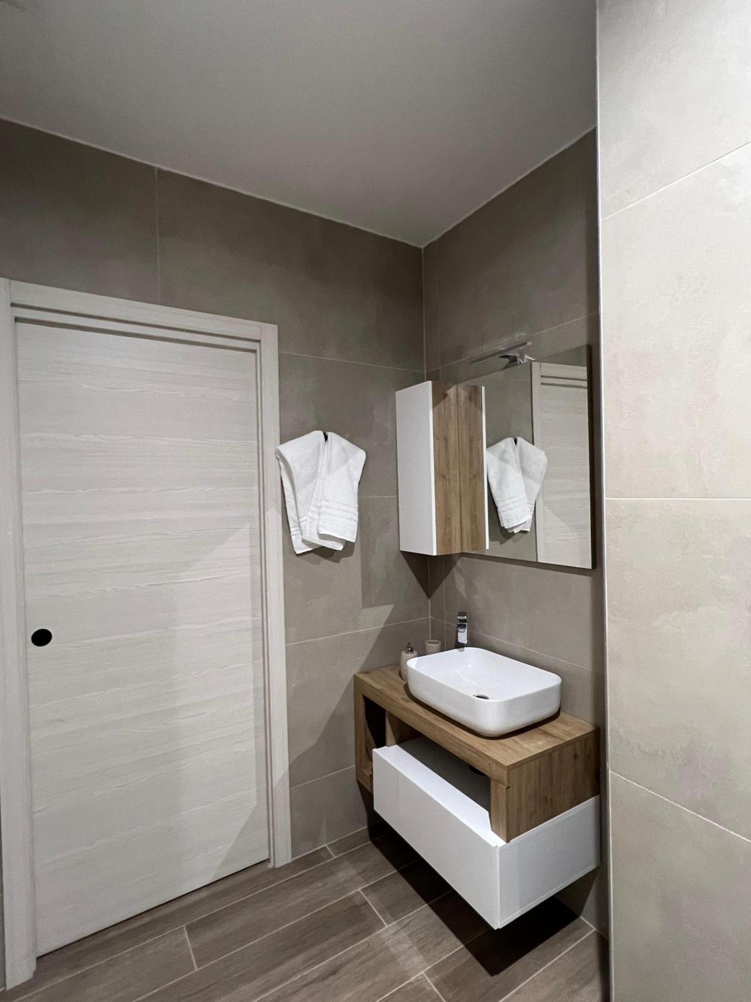 Imperial B&B Bergamo Ngoại thất bức ảnh